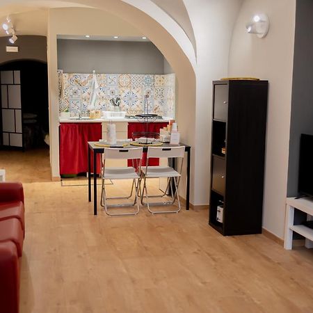 Lavika Home Катания Екстериор снимка