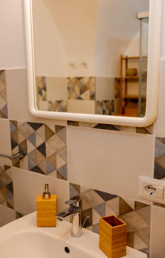 Lavika Home Катания Екстериор снимка