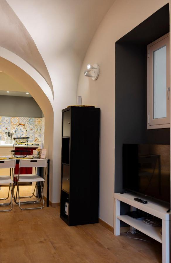 Lavika Home Катания Екстериор снимка