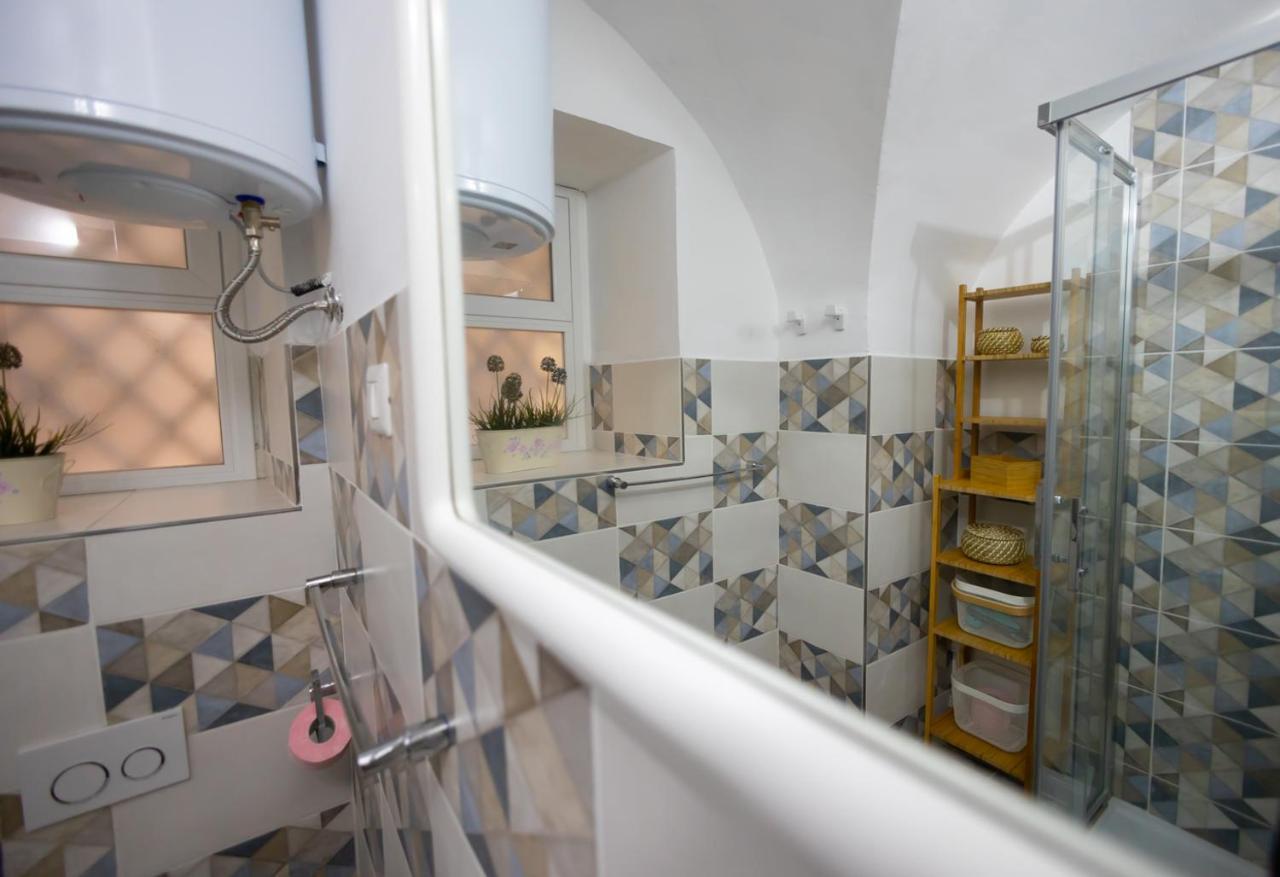 Lavika Home Катания Екстериор снимка