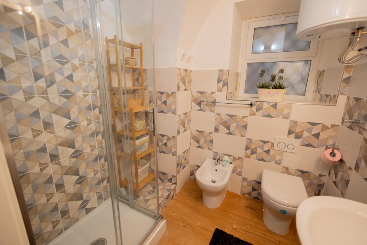 Lavika Home Катания Екстериор снимка